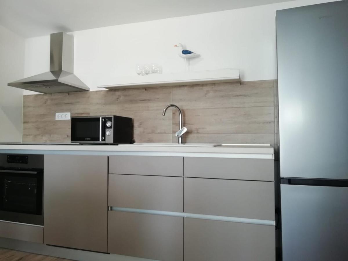 Apartment Hajduk Starigrad Paklenica Exterior photo